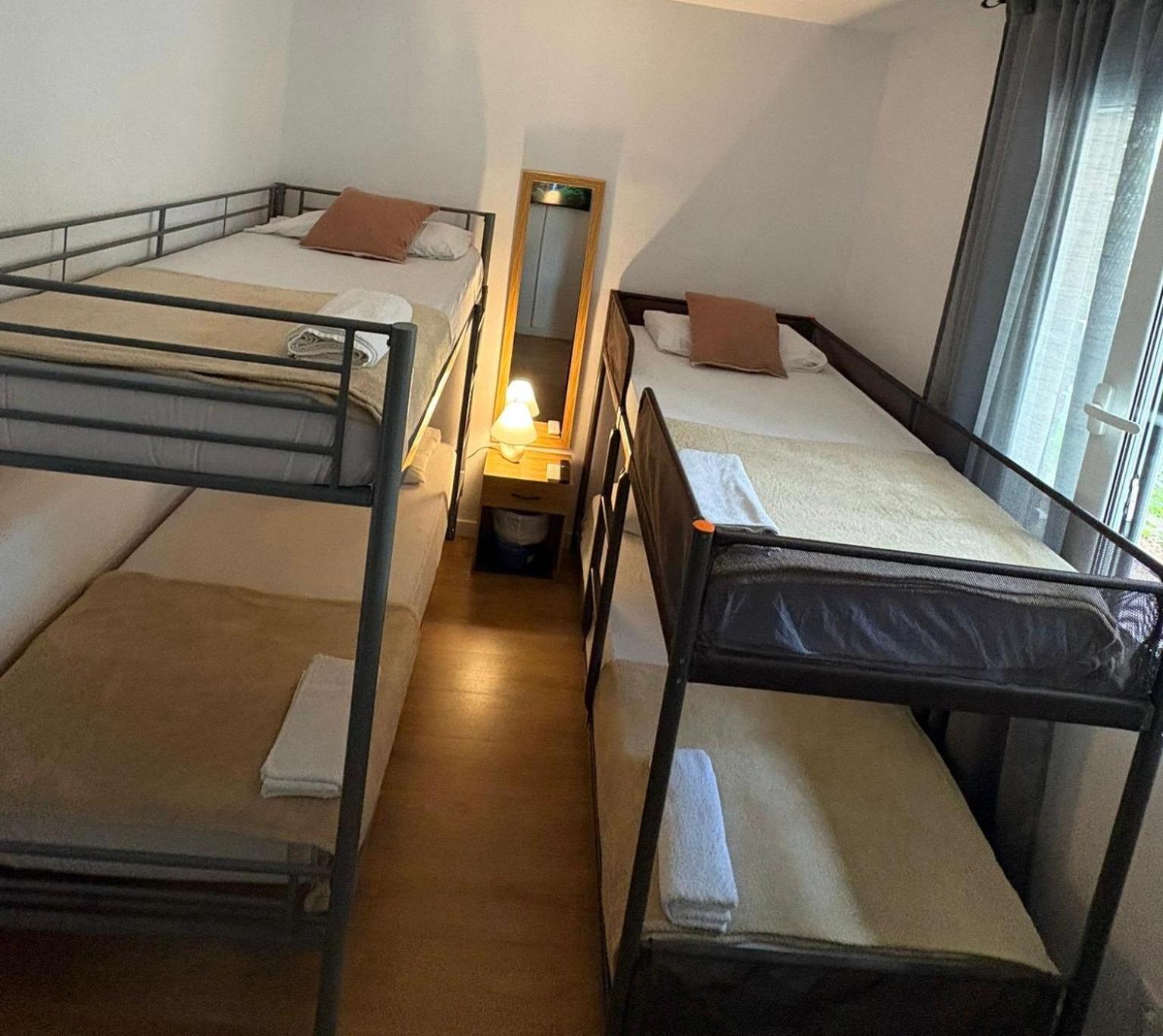 Habitaciones En Barcelona Bagian luar foto