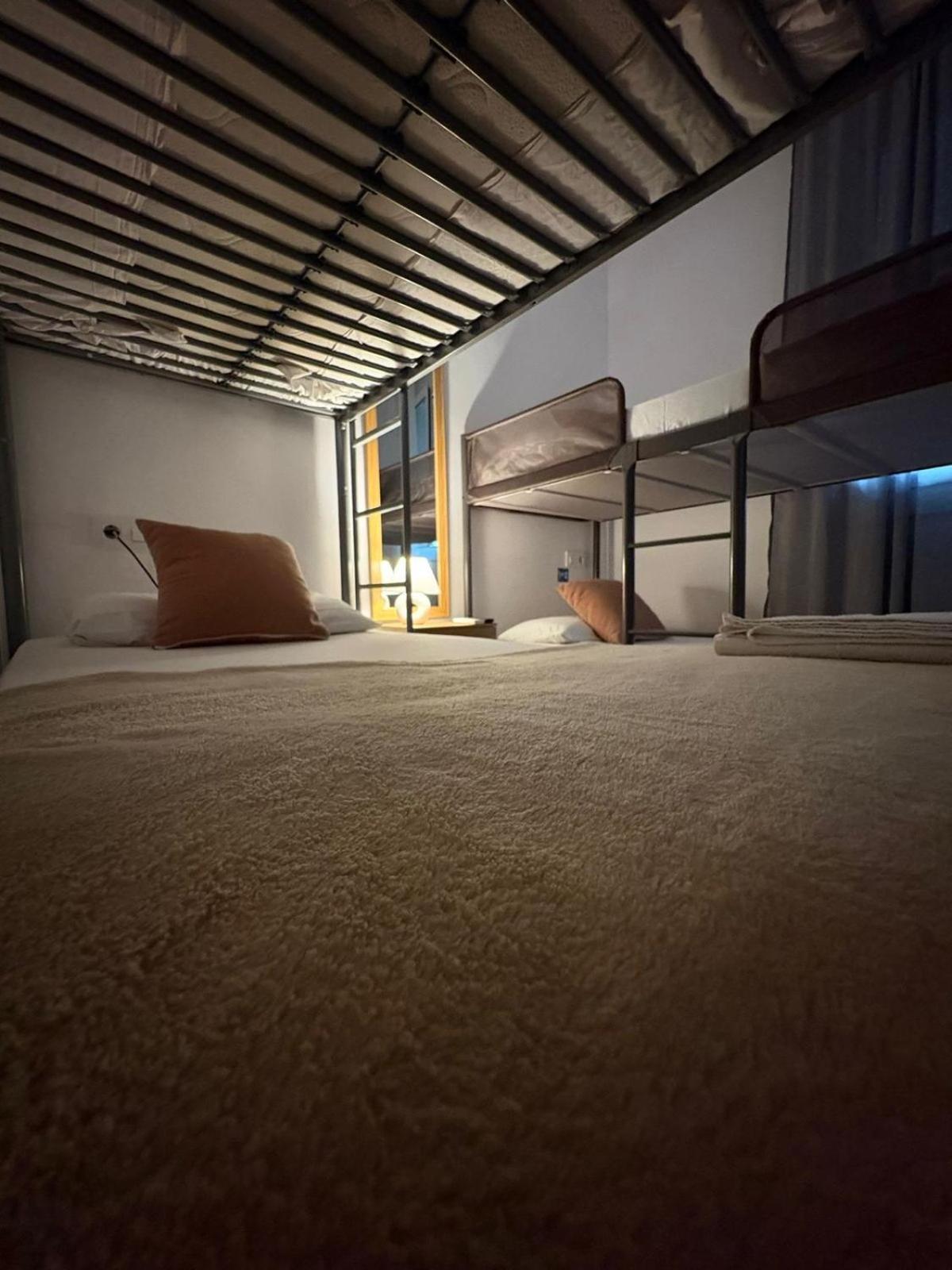 Habitaciones En Barcelona Bagian luar foto